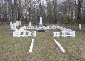 Завершены работы по благоустройству большинства братских могил советских воинов и памятных знаков