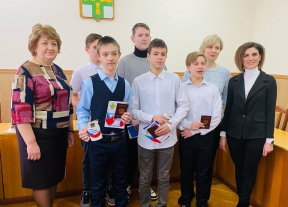 Вручение паспортов юным жителям Мценского района.