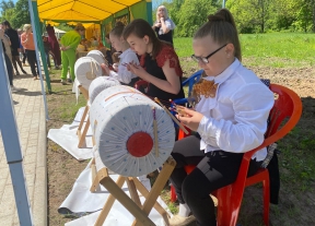 22 мая в парке Шеншиных в д. Волково состоялся первый межрегиональный фестиваль кружева